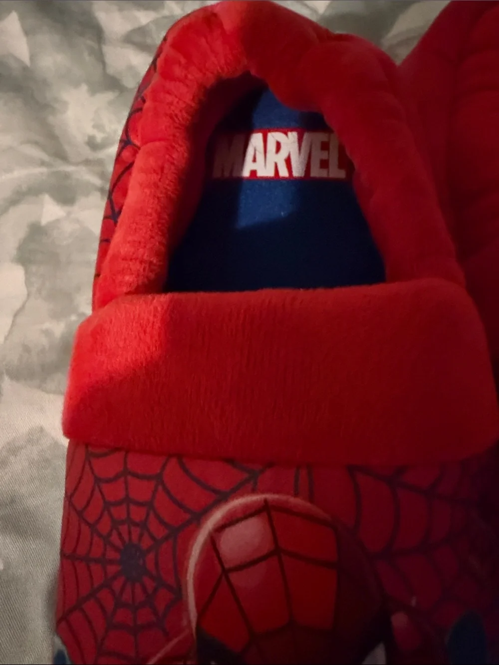 Marvel Red and Blue Spider-Man Kids Slippers NWOT
